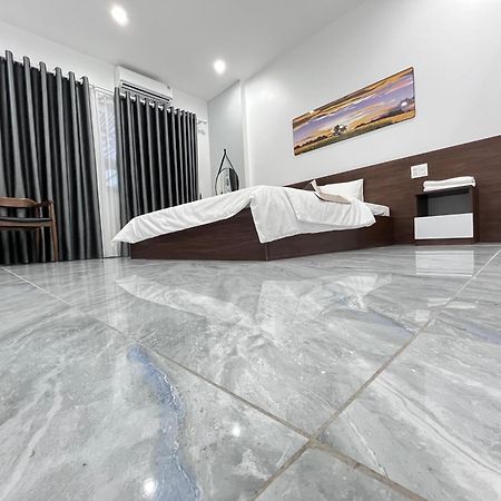 Khang Hotel Phủ Từ Sơn Exterior foto